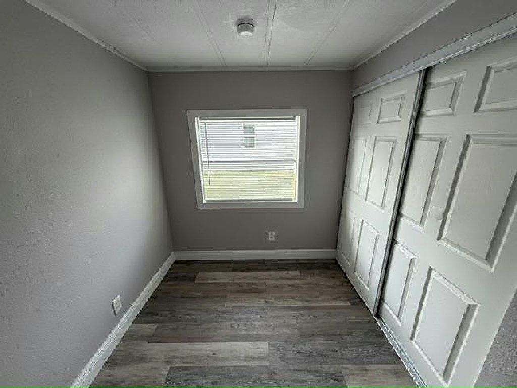 10999-4
