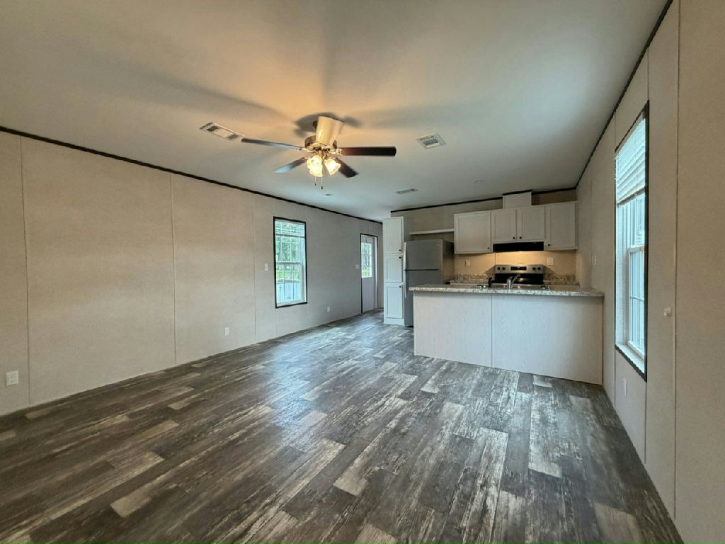 YOUR NEW HOME IN FLORAL CITY