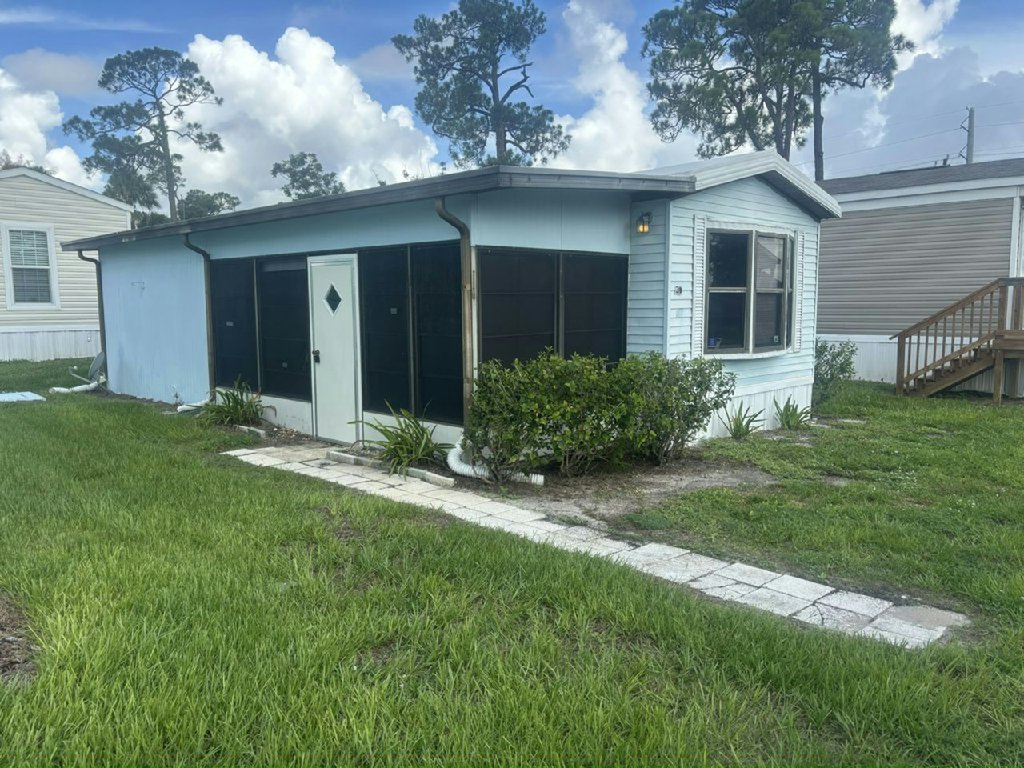 AFFORDABLE RENT, BEAUTIFUL SURROUNDINGS