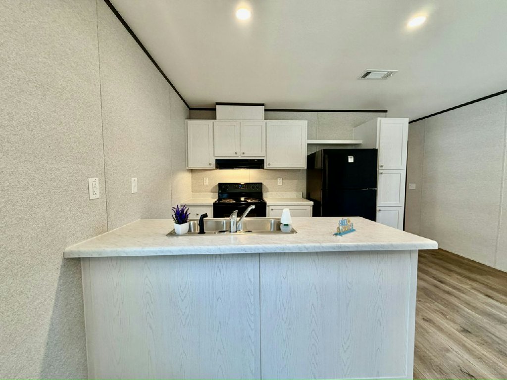 CRYSTAL RIVER LIVING AT A MAGICAL PRICE
