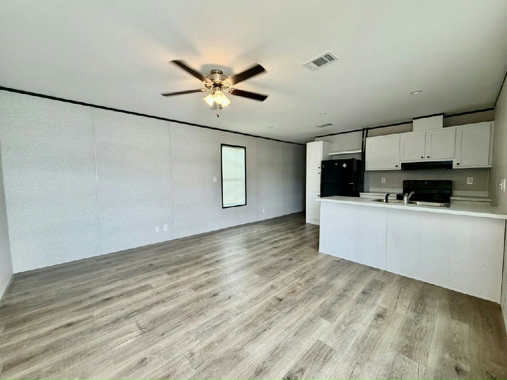 LIVE YOUR DREAM AT 98 ESTATES