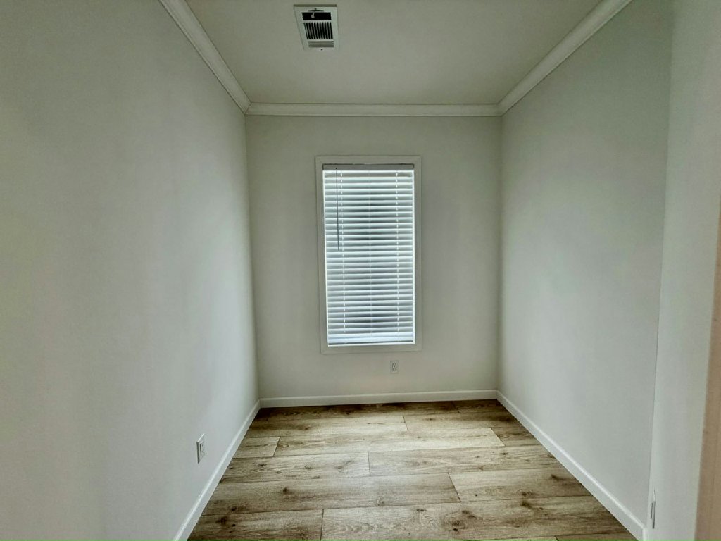 DELAND LIVING AT A MAGICAL PRICE