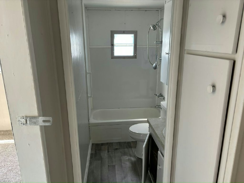 1172-4