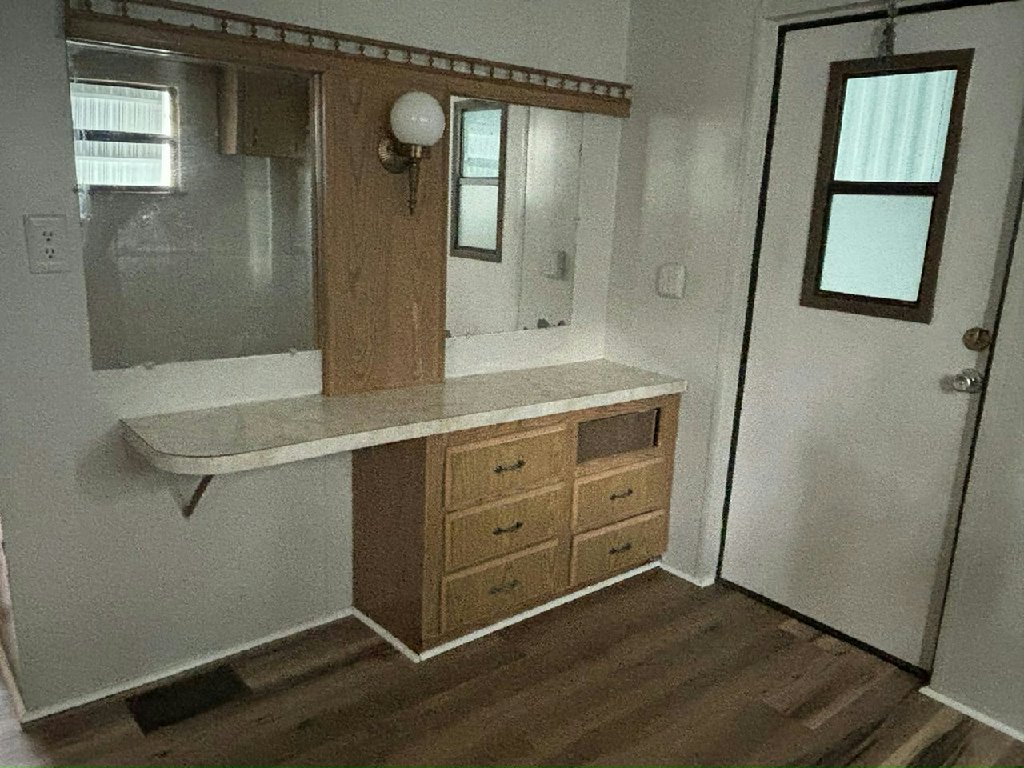 AFFORDABLE RENT, BEAUTIFUL SURROUNDINGS