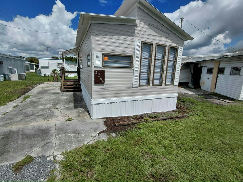 AFFORDABLE RENT, BEAUTIFUL SURROUNDINGS