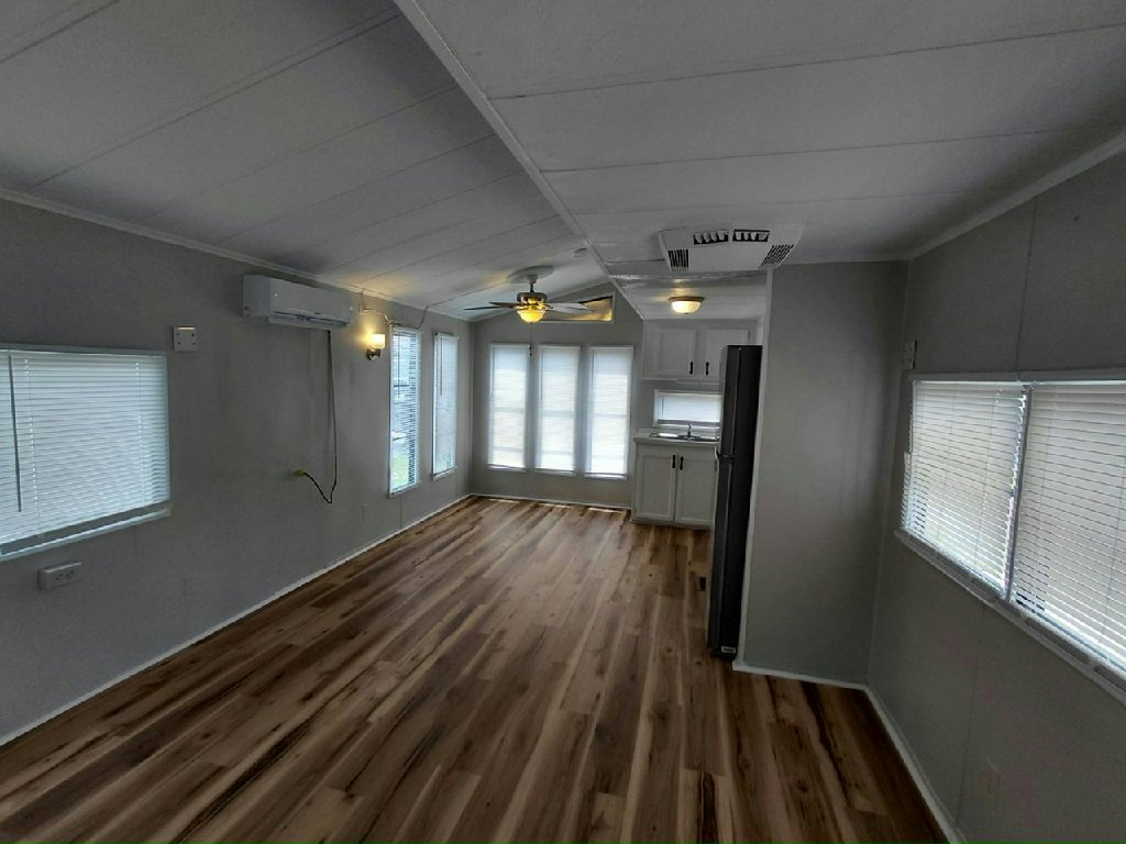 AFFORDABLE RENT, BEAUTIFUL SURROUNDINGS