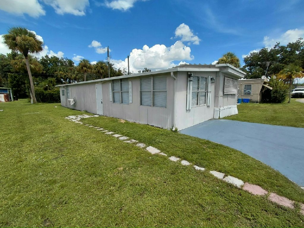 YOUR HOME IN PARADISE