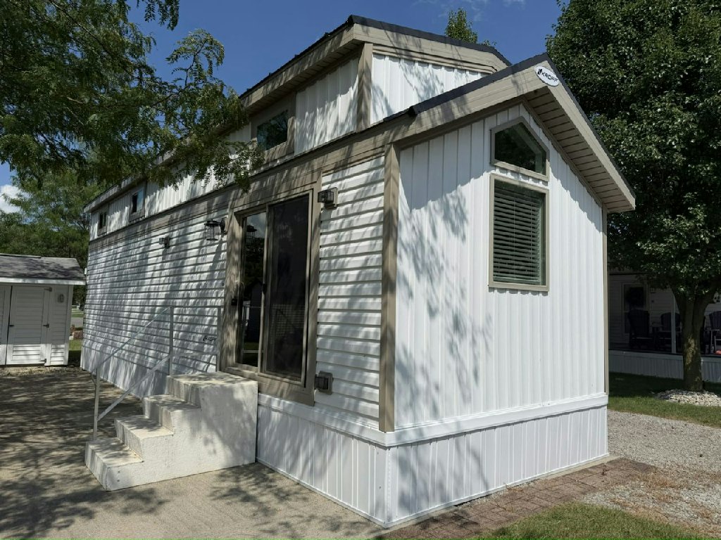GREAT VALUE GREAT LOCATION