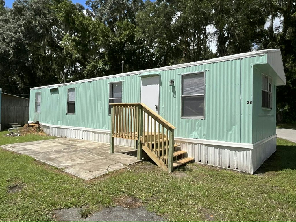 AFFORDABLE RENT, BEAUTIFUL SURROUNDINGS