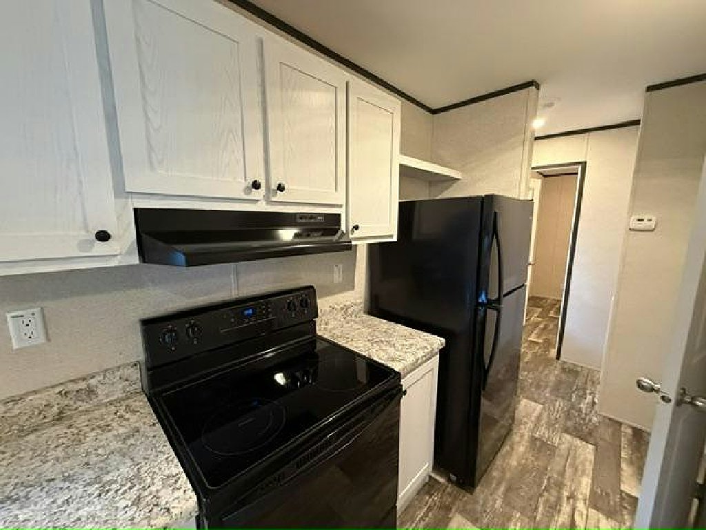 LIVE YOUR DREAM AT PINE GROVE ESTATES