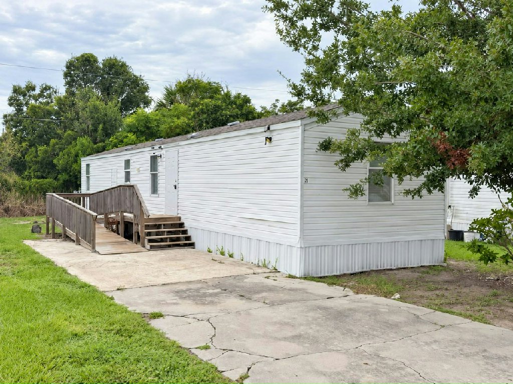 AFFORDABLE RENT, BEAUTIFUL SURROUNDINGS