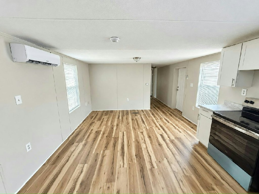 AFFORDABLE RENT, BEAUTIFUL SURROUNDINGS