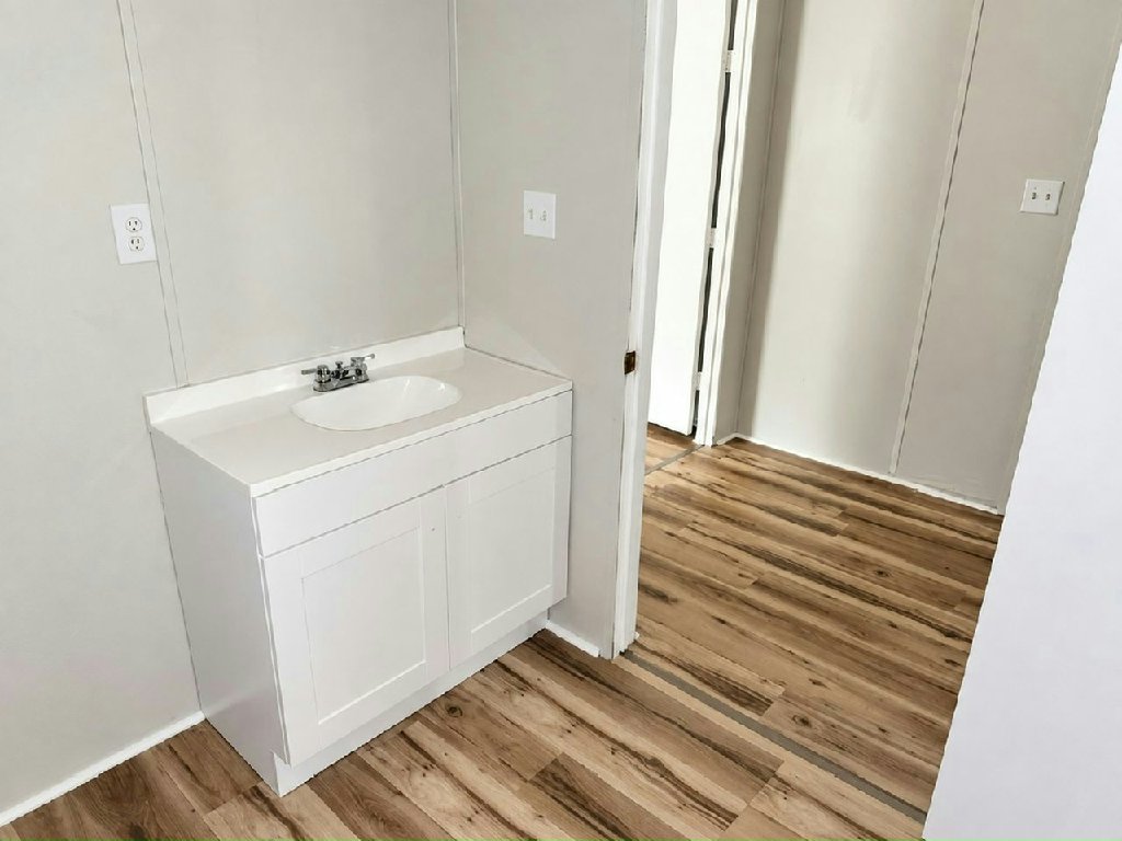 AFFORDABLE RENT, BEAUTIFUL SURROUNDINGS