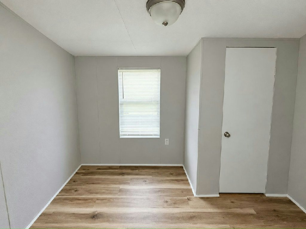 AFFORDABLE RENT, BEAUTIFUL SURROUNDINGS