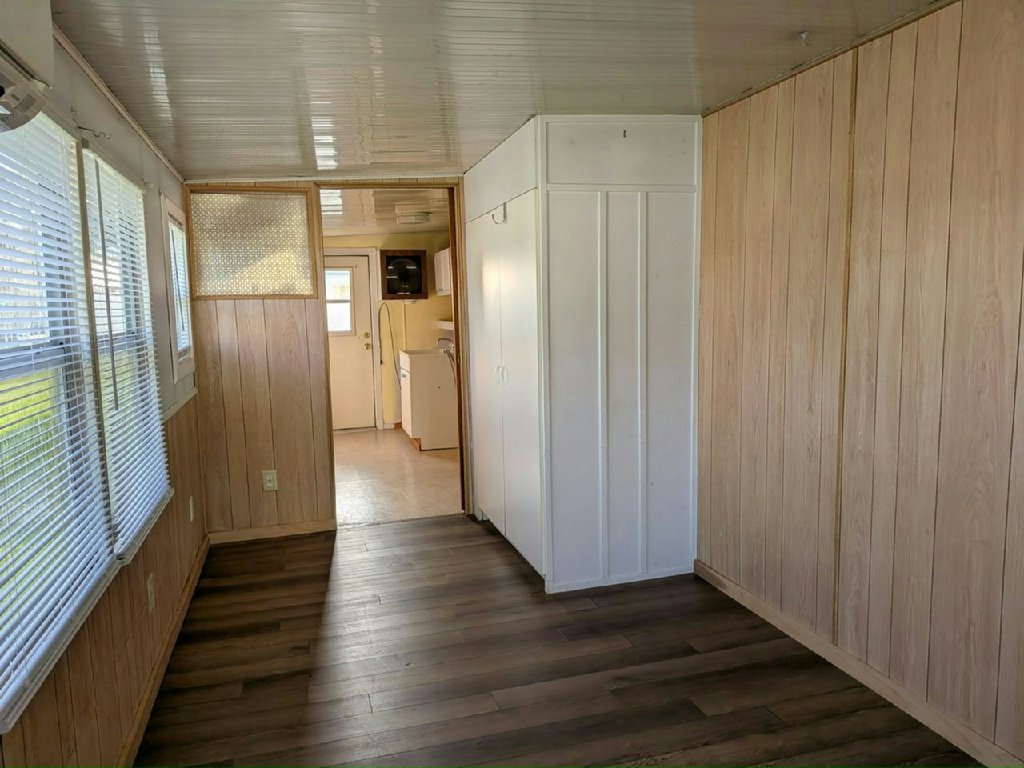 AFFORDABLE RENT, BEAUTIFUL SURROUNDINGS