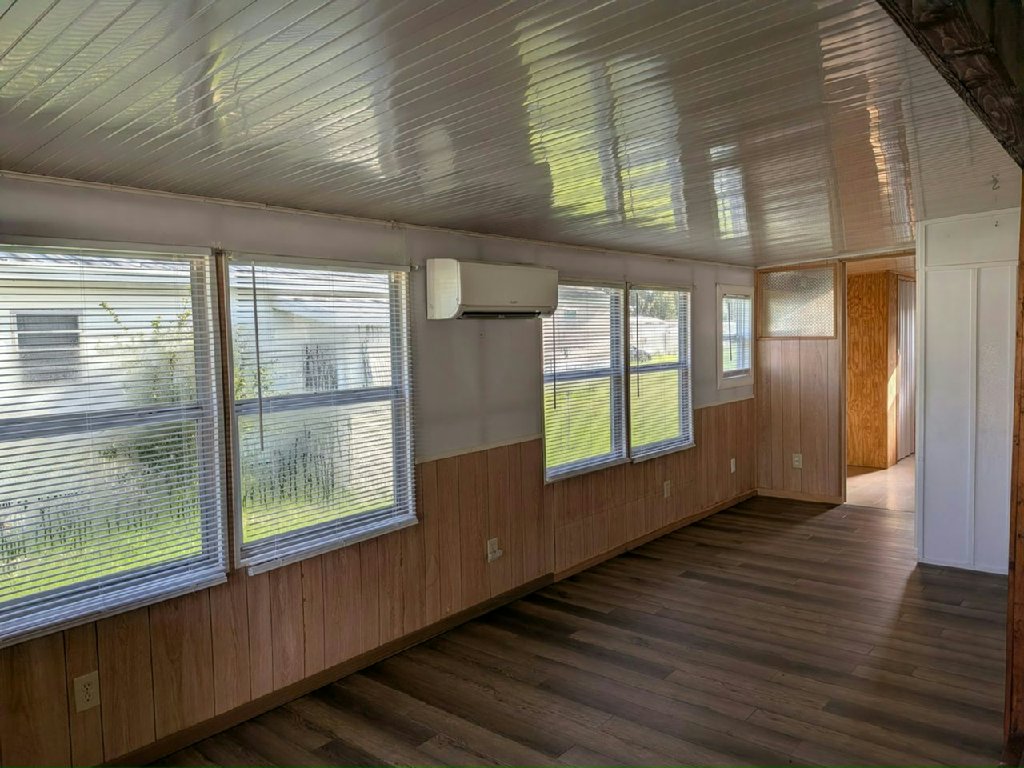 AFFORDABLE RENT, BEAUTIFUL SURROUNDINGS