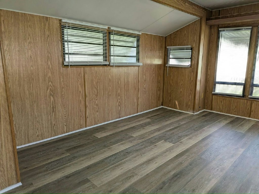 AFFORDABLE RENT, BEAUTIFUL SURROUNDINGS