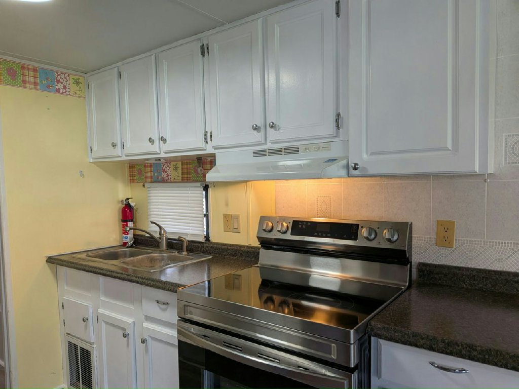 AFFORDABLE RENT, BEAUTIFUL SURROUNDINGS