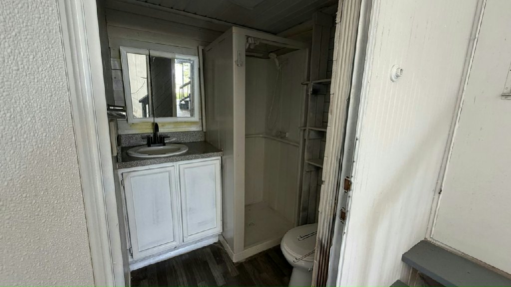 GREAT VALUE GREAT LOCATION