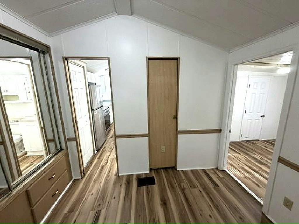 AVON PARK LIVING AT A MAGICAL PRICE