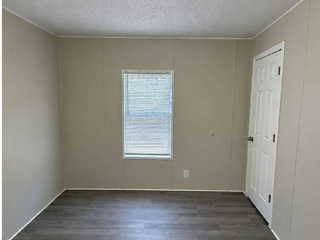 LAKE WALES LIVING AT A MAGICAL PRICE
