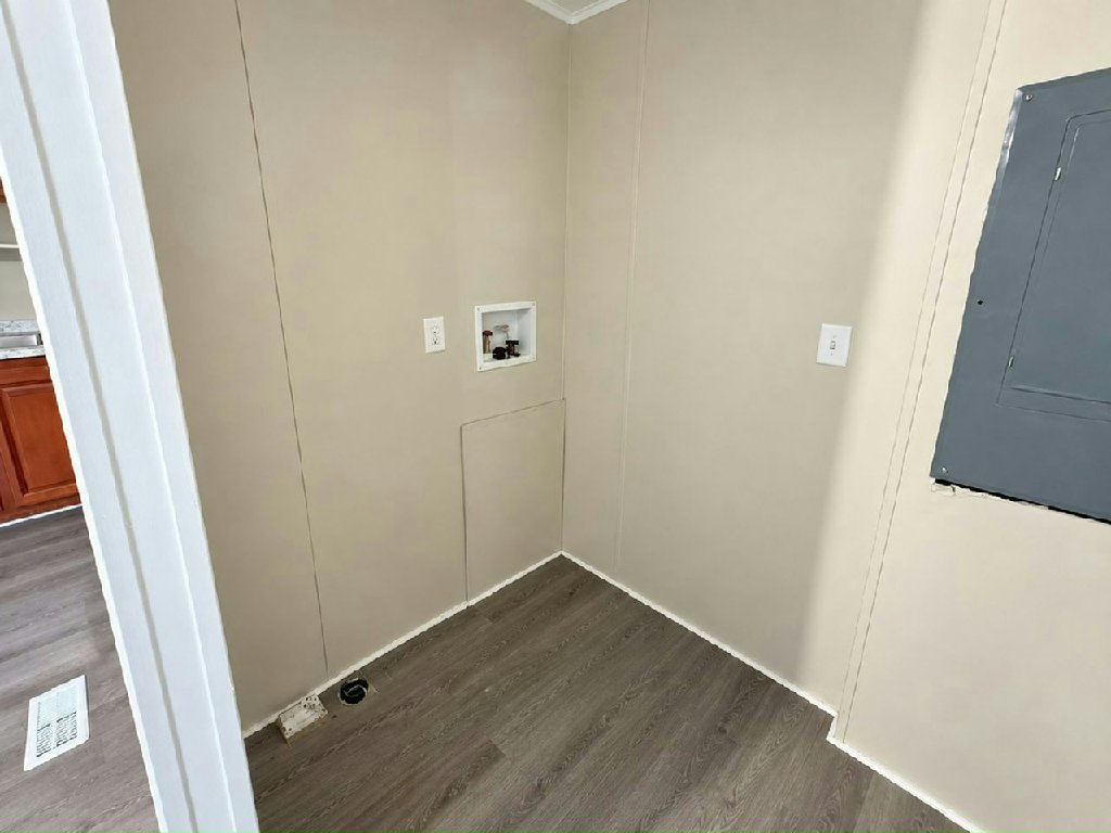 LAKE WALES LIVING AT A MAGICAL PRICE