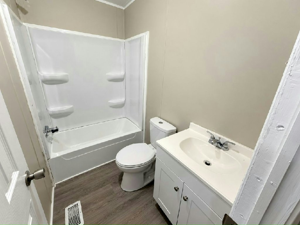 LAKE WALES LIVING AT A MAGICAL PRICE