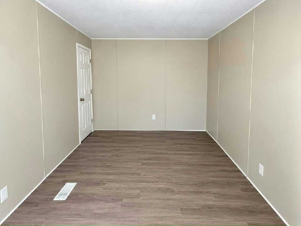 LAKE WALES LIVING AT A MAGICAL PRICE