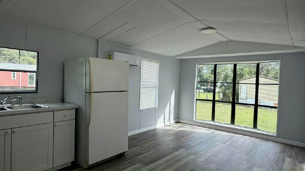 YOUR NEW HOME IN INGLIS