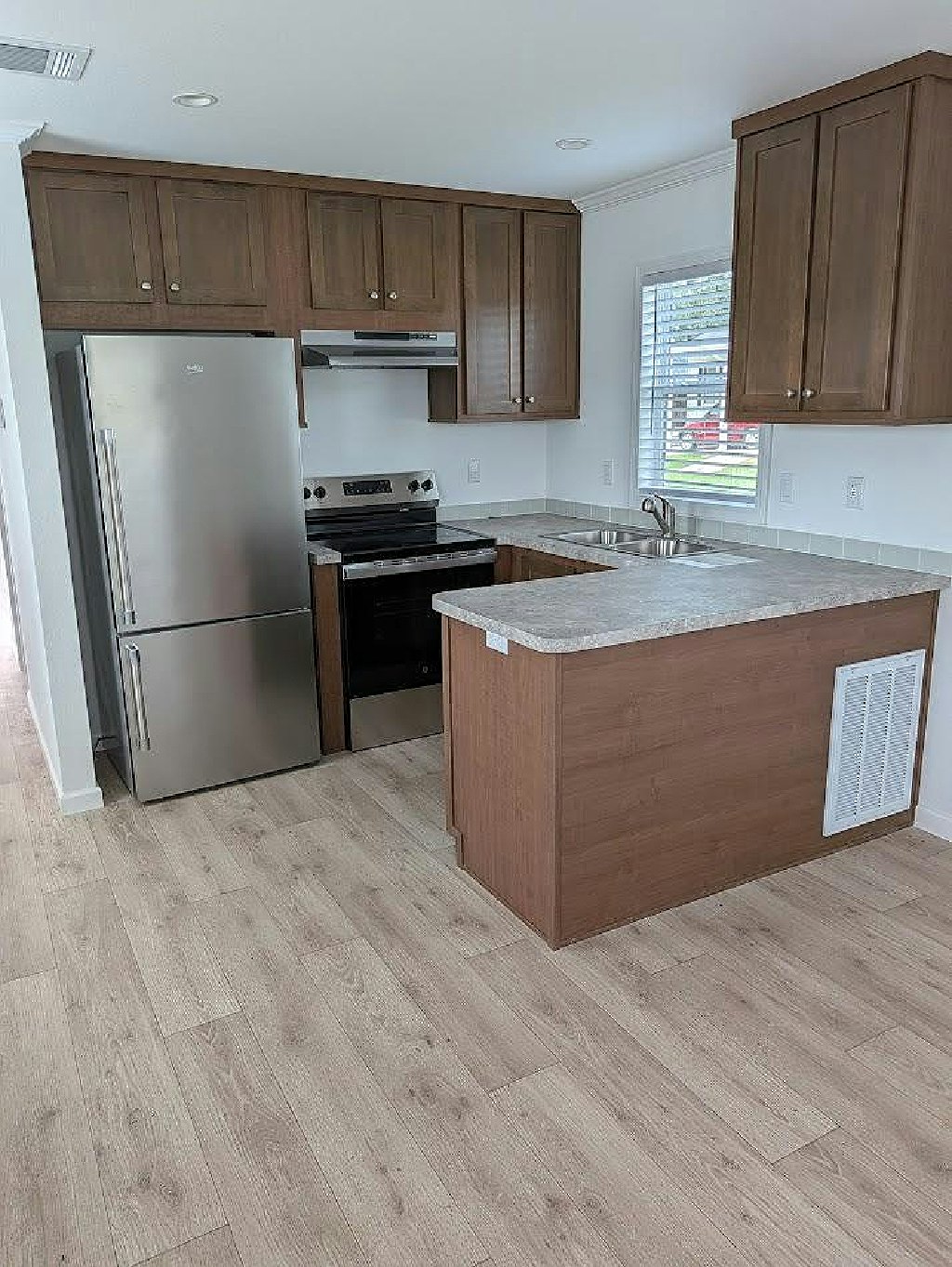 YOUR NEW HOME IN DADE CITY