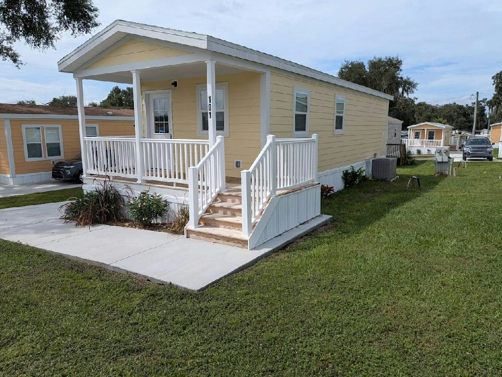YOUR NEW HOME IN DADE CITY