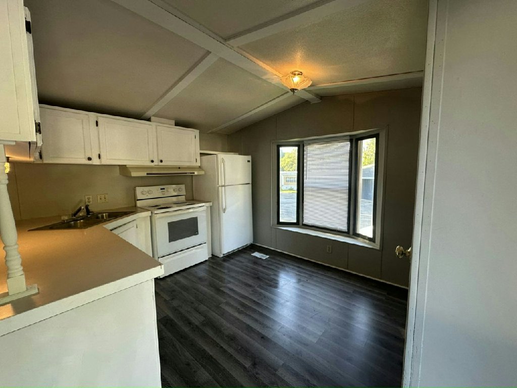 GREENCASTLE LIVING AT A MAGICAL PRICE