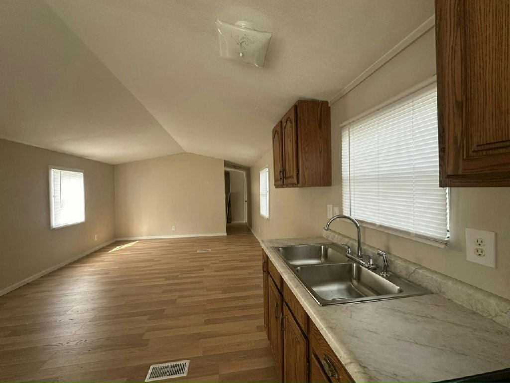 GREAT VALUE GREAT LOCATION