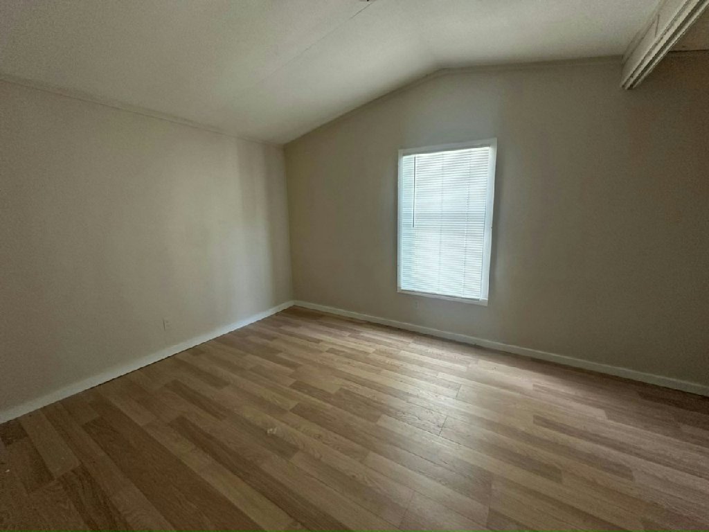 GREAT VALUE GREAT LOCATION