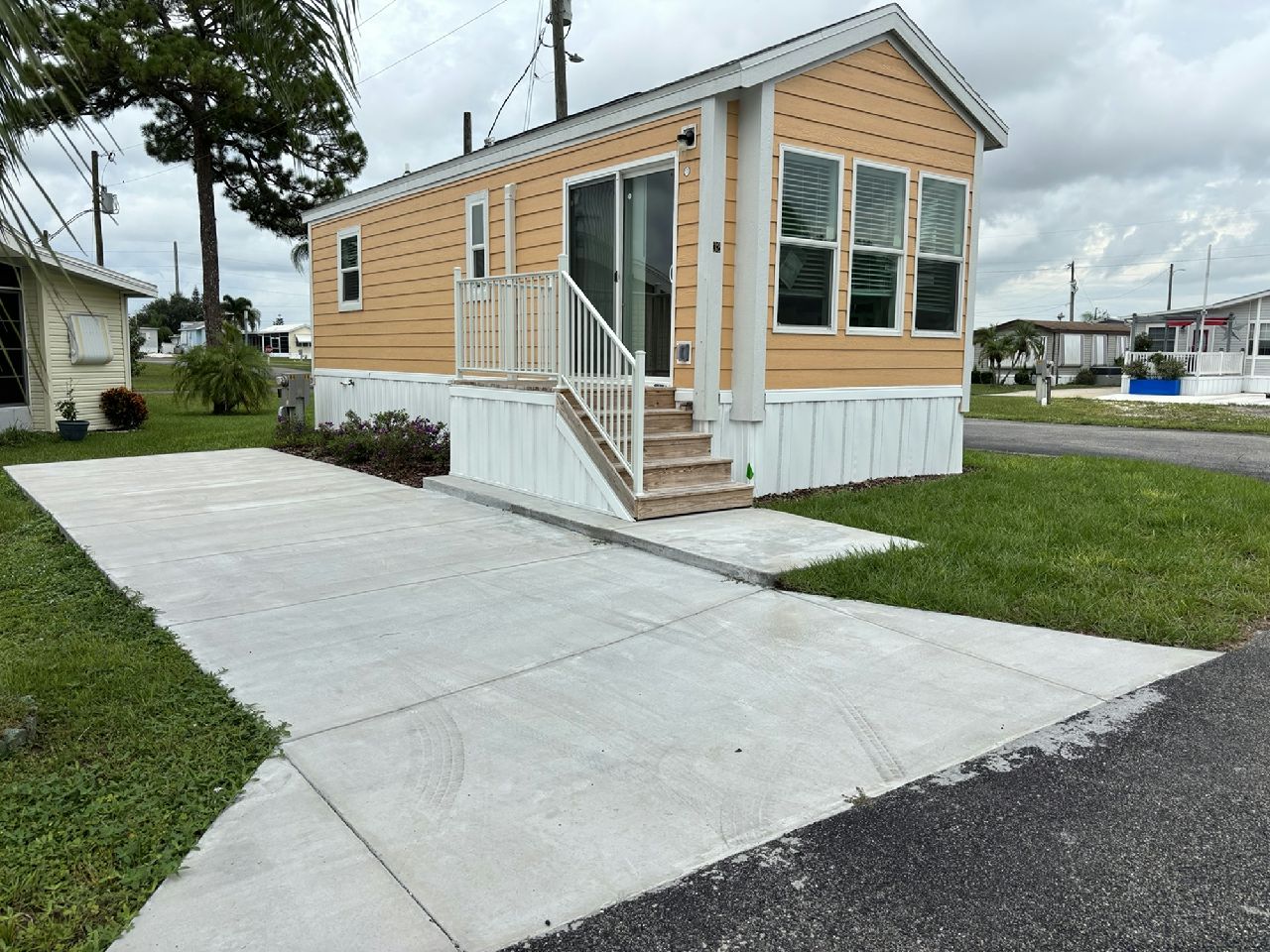 32 Carl St, #69