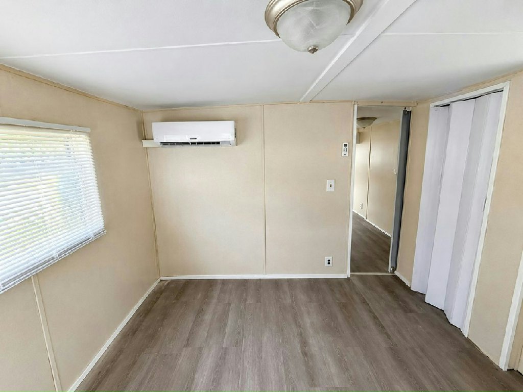 AVON PARK LIVING AT A MAGICAL PRICE