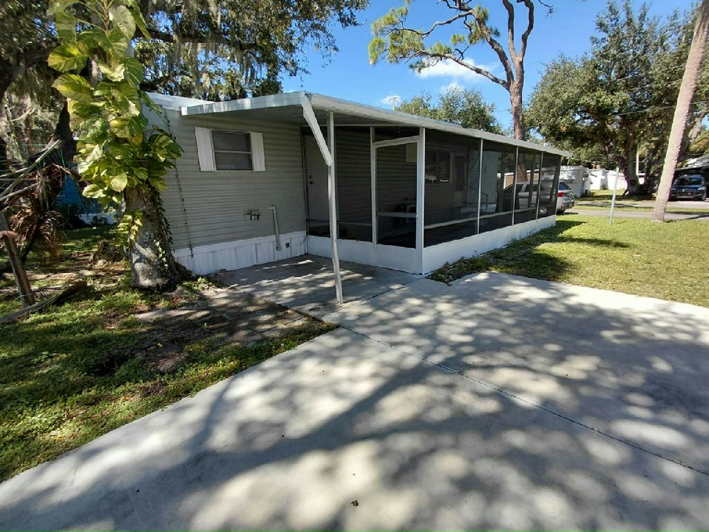 YOUR NEW HOME IN NORTH FORT MYERS