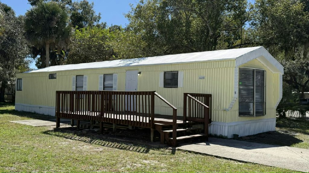 YOUR NEW HOME IN INGLIS