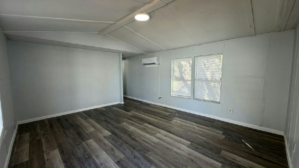 YOUR NEW HOME IN INGLIS