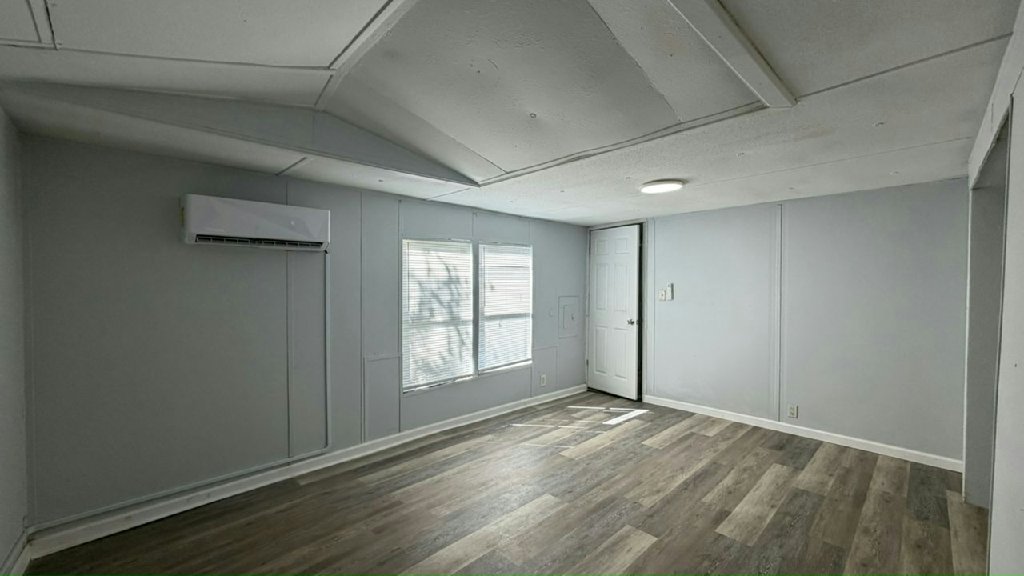 YOUR NEW HOME IN INGLIS