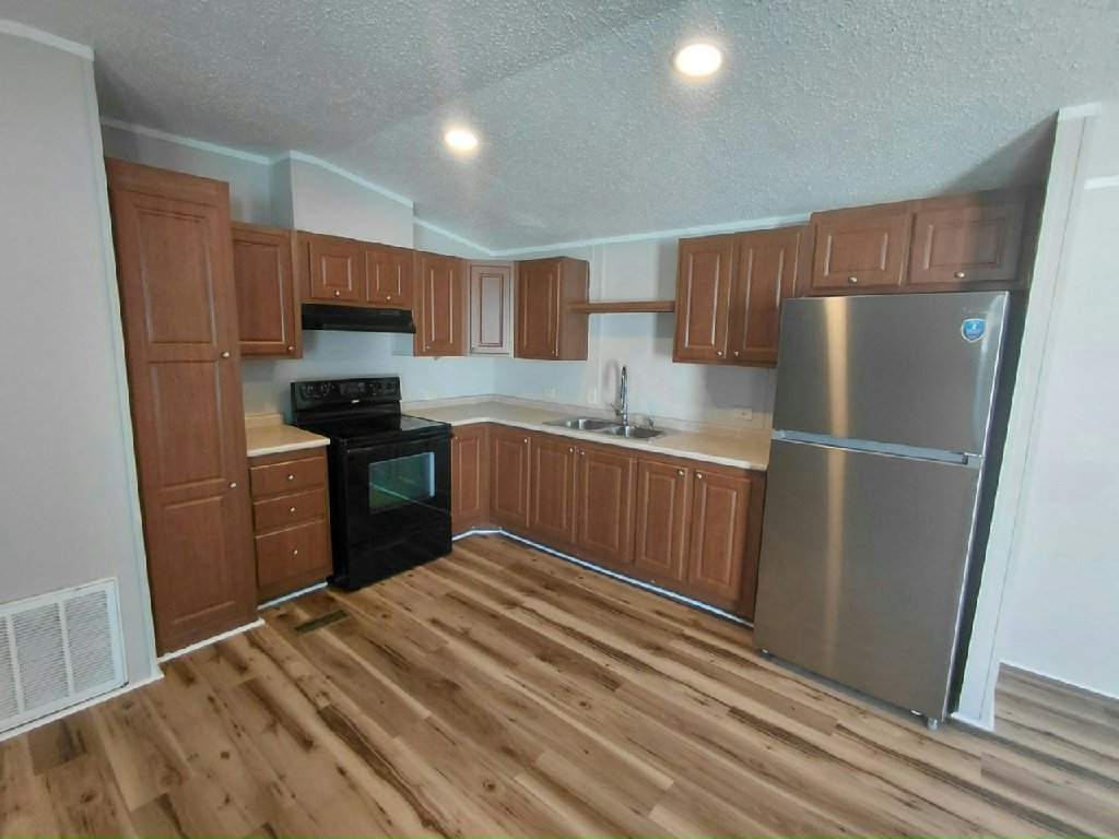 YOUR NEW HOME IN FORT MYERS
