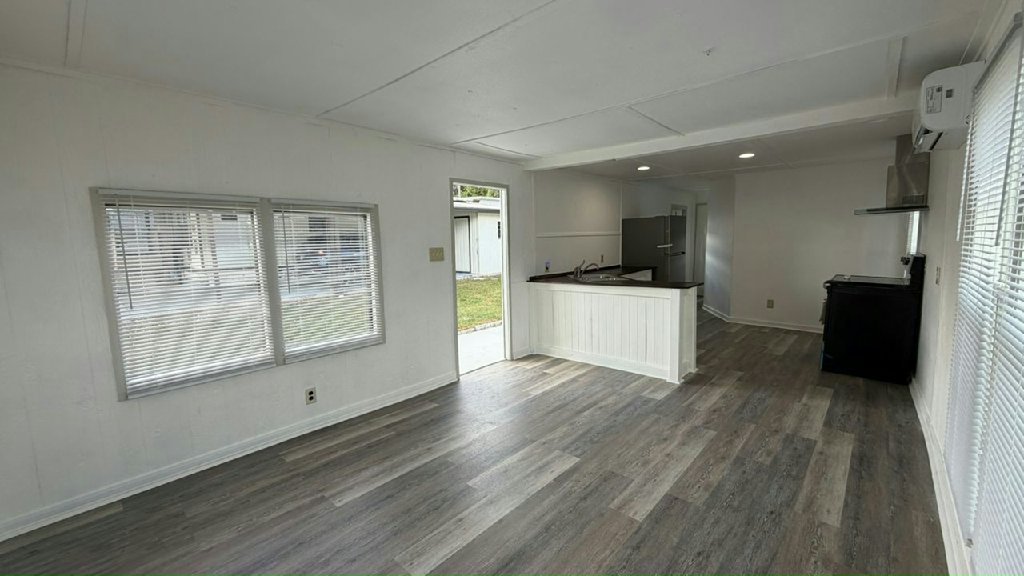 GREAT VALUE GREAT LOCATION