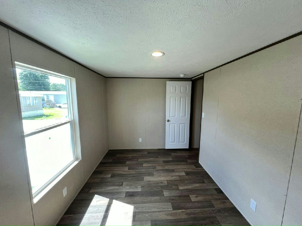 8070-4