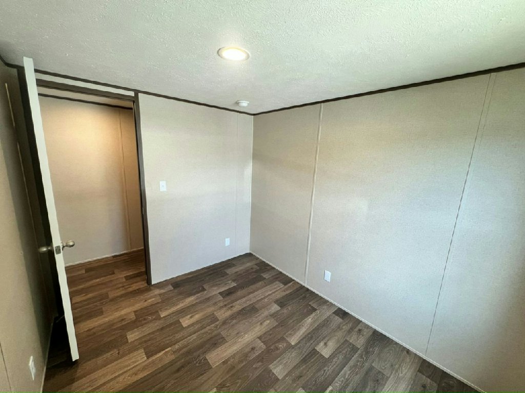 8454-4
