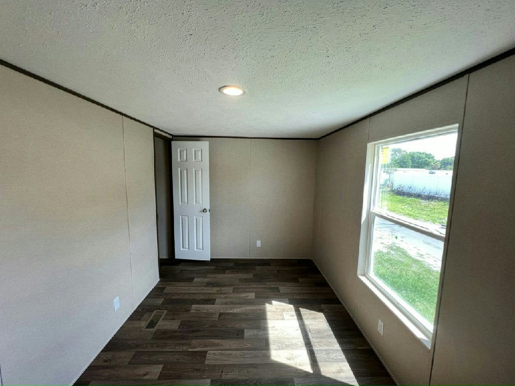 8458-4