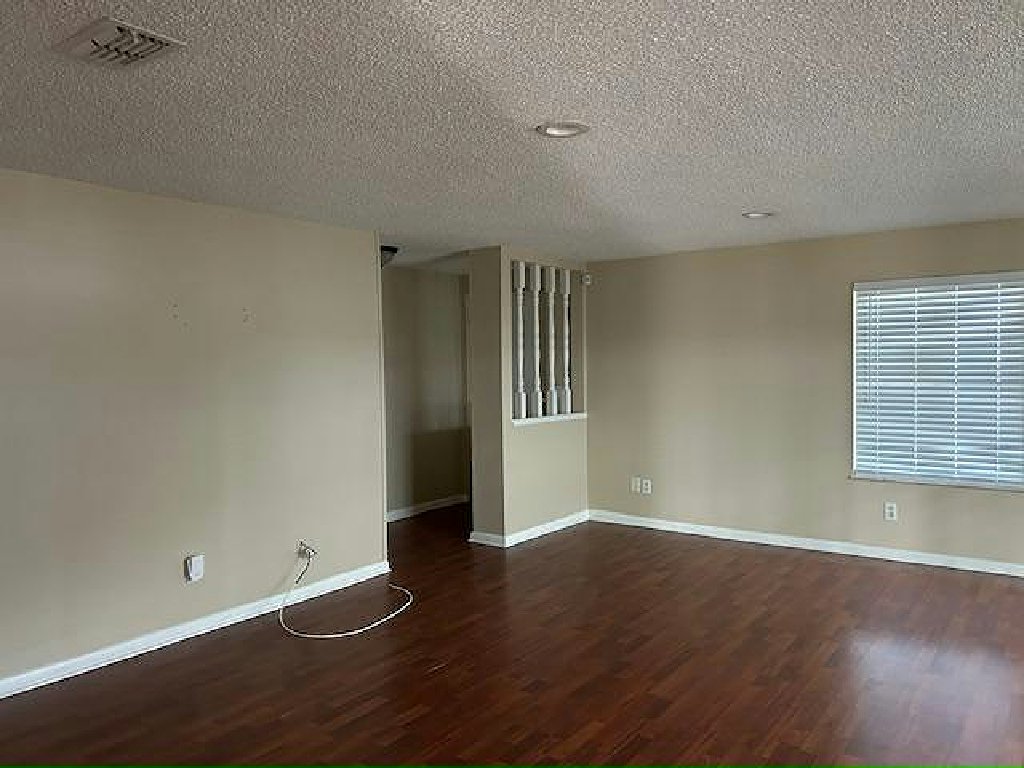 863-4