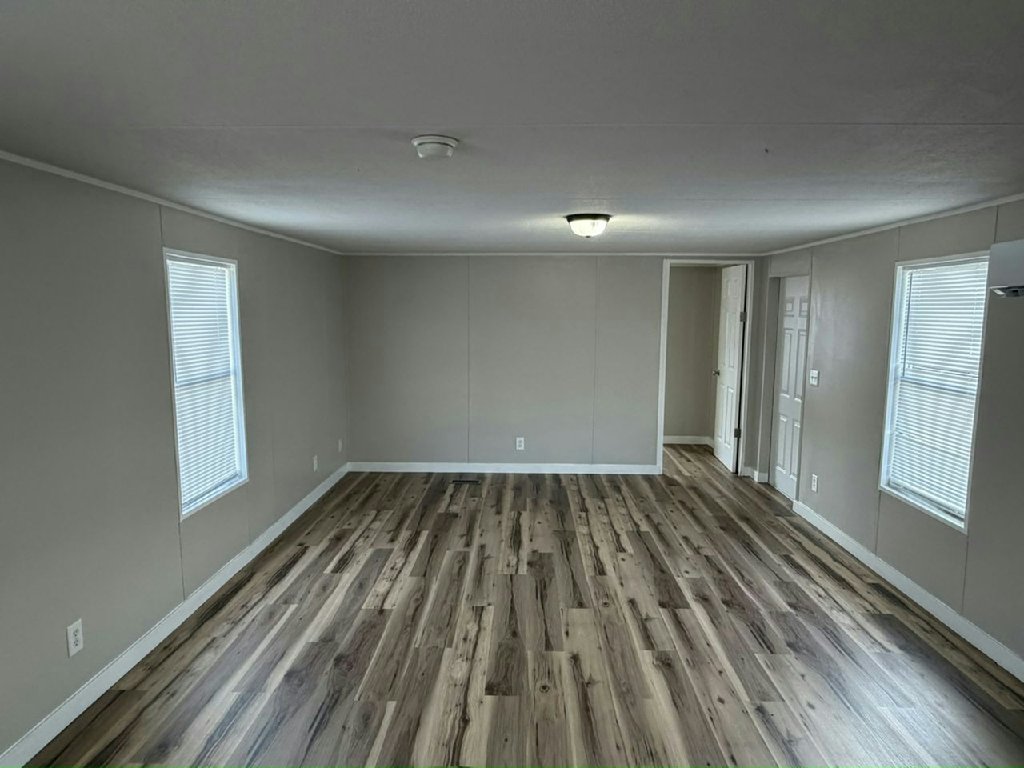 8658-4
