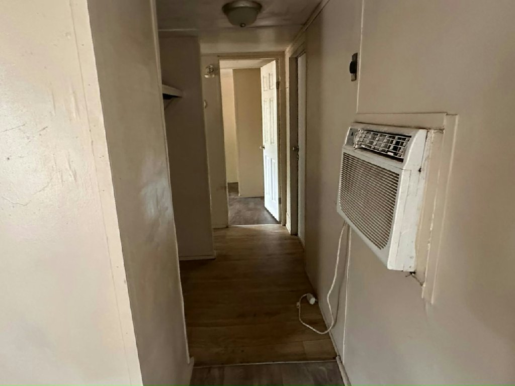 JACKSONVILLE LIVING AT A MAGICAL PRICE