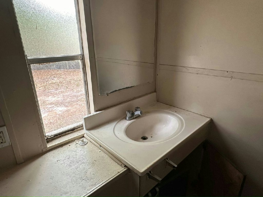 JACKSONVILLE LIVING AT A MAGICAL PRICE