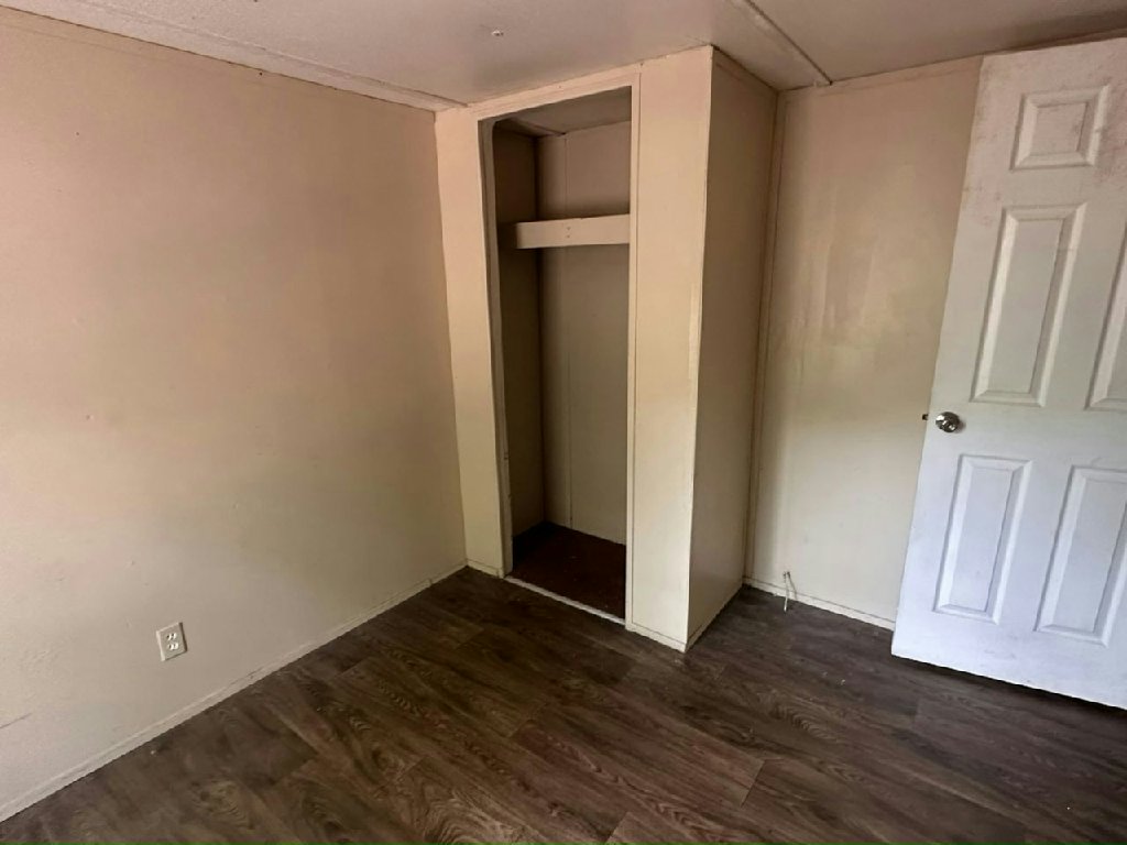 JACKSONVILLE LIVING AT A MAGICAL PRICE
